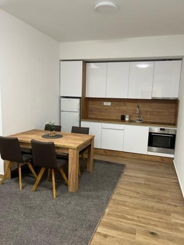 Centar Ns 5 Lejlighed Novi Sad Eksteriør billede