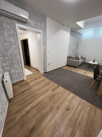 Centar Ns 5 Lejlighed Novi Sad Eksteriør billede